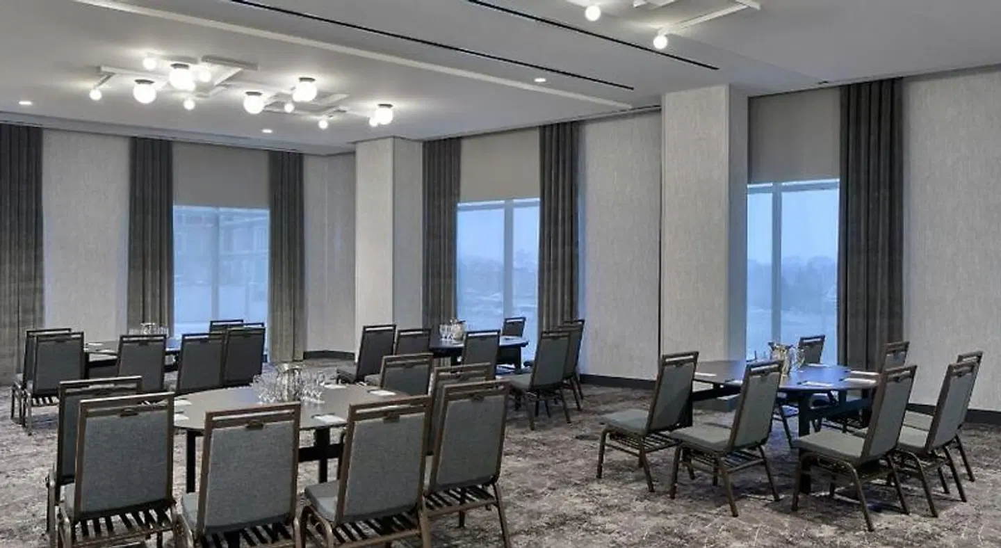 Hotel Celare, Cincinnati Midtown, a Tribute Portfolio Hotel Konferenz