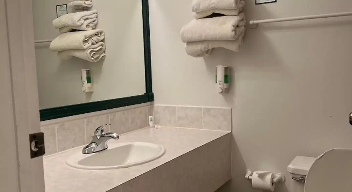 Green Gables Inn Badezimmer