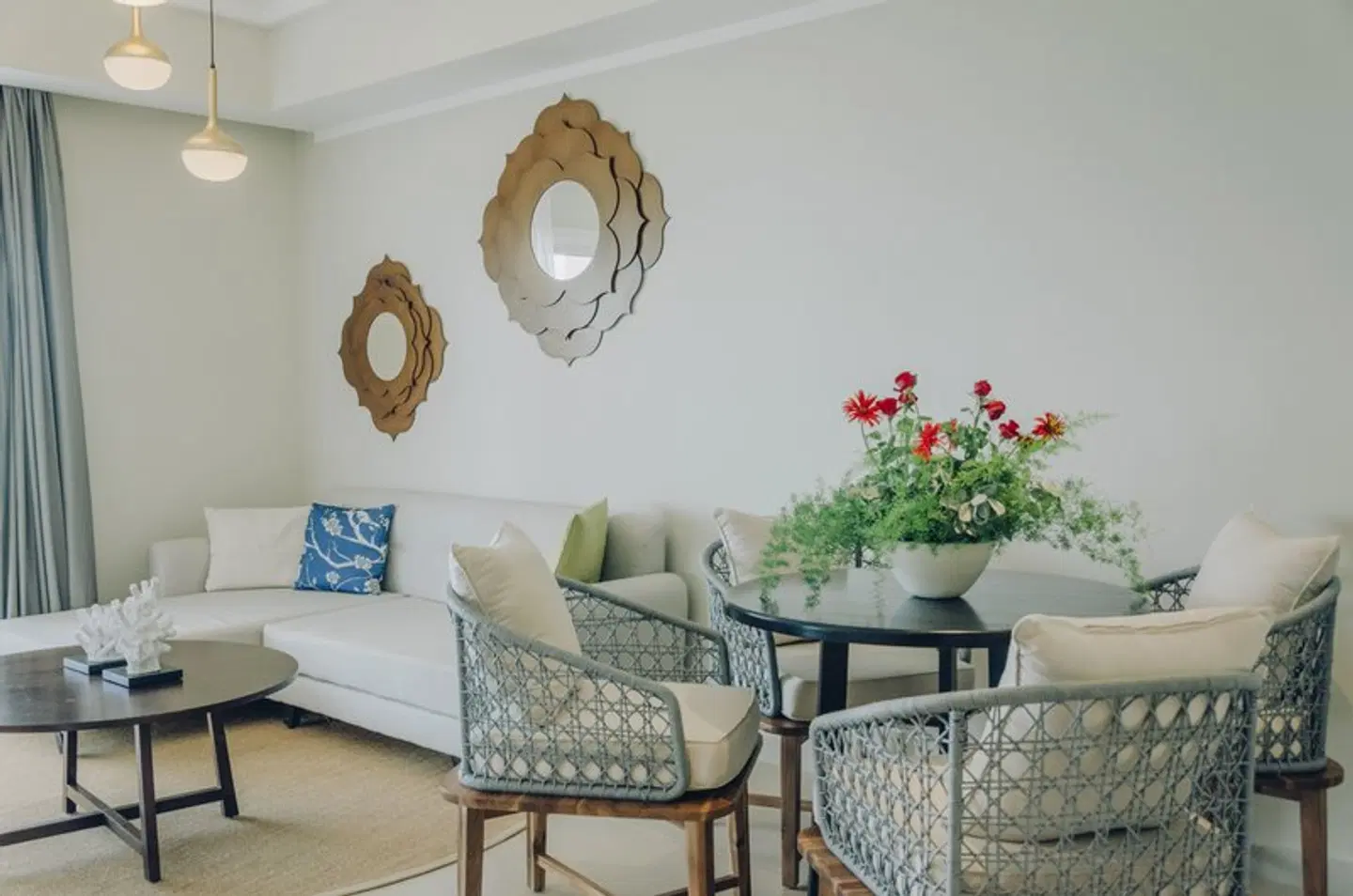 Coral Esmeralda ROOM_EXAMPLE