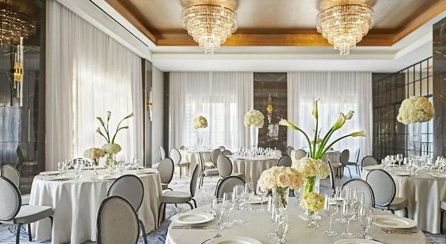 The LaSalle Chicago, Autograph Collection Restaurant