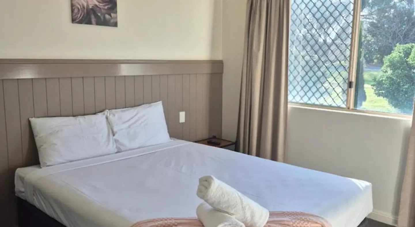 Pittsworth Motor Inn ROOM_EXAMPLE
