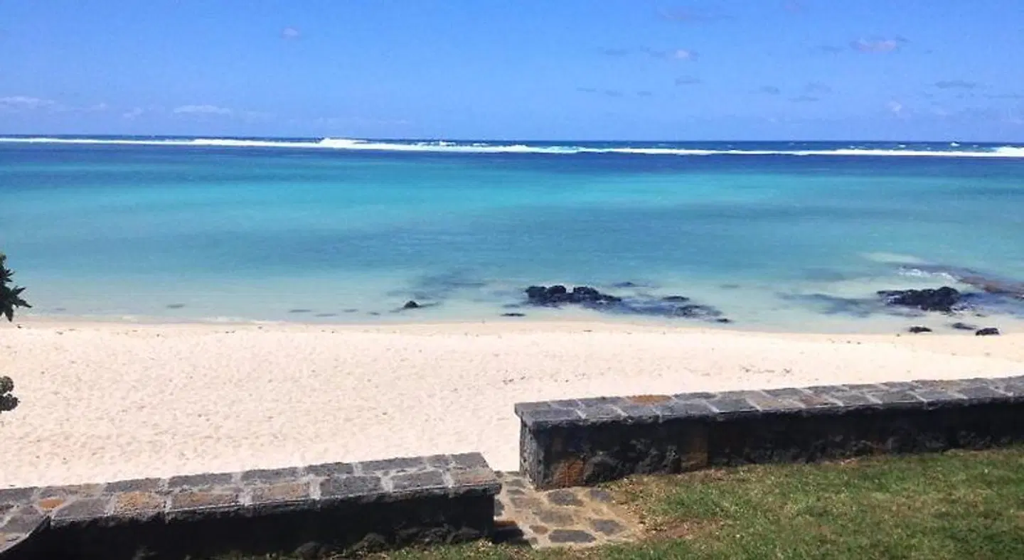 Coral Bay by Dream Escapes Mauritius Strand