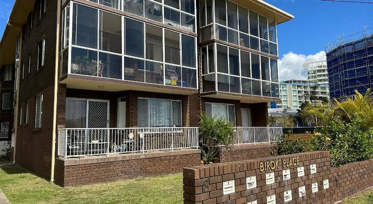 Meridian Tower EXTERIOR