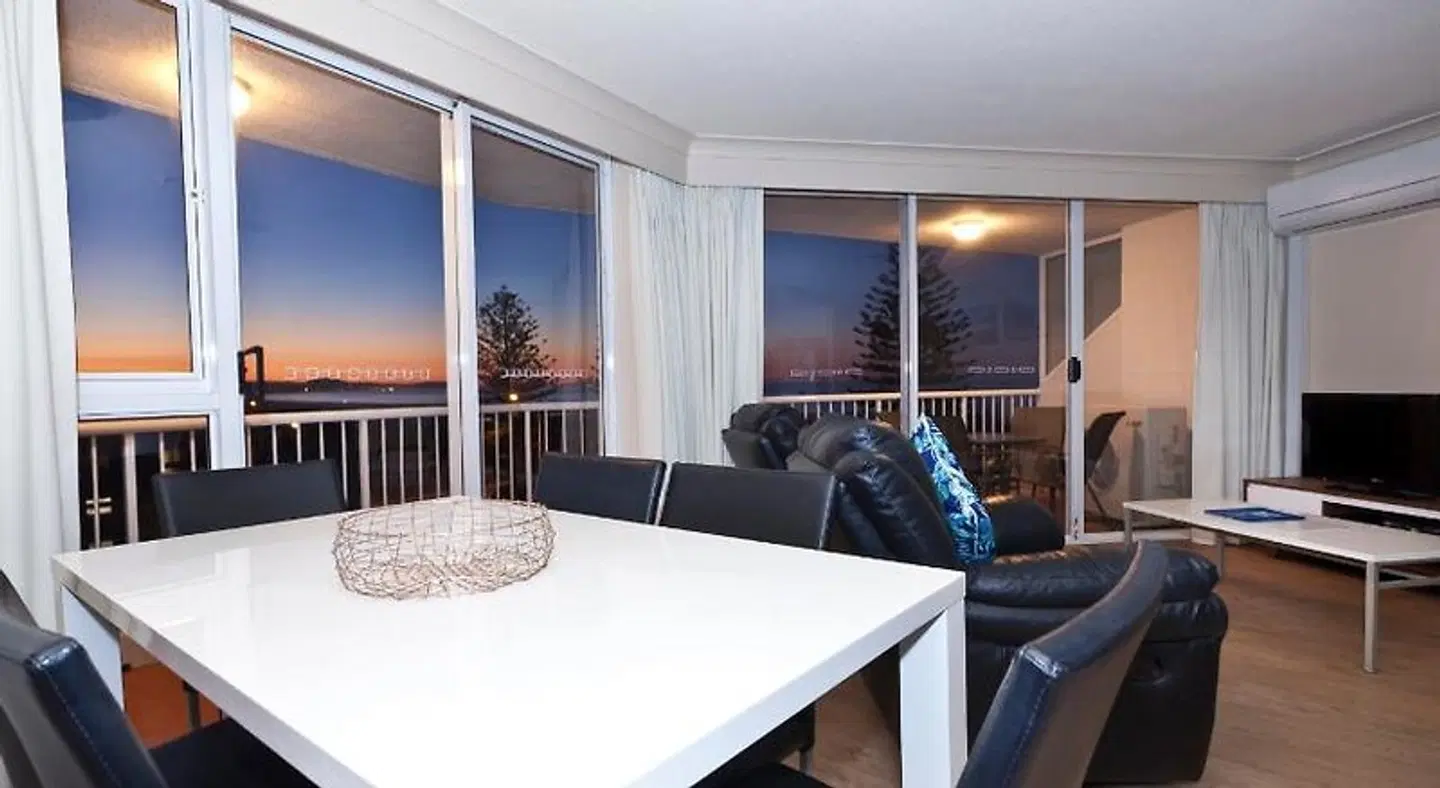 Meridian Tower ROOM_EXAMPLE