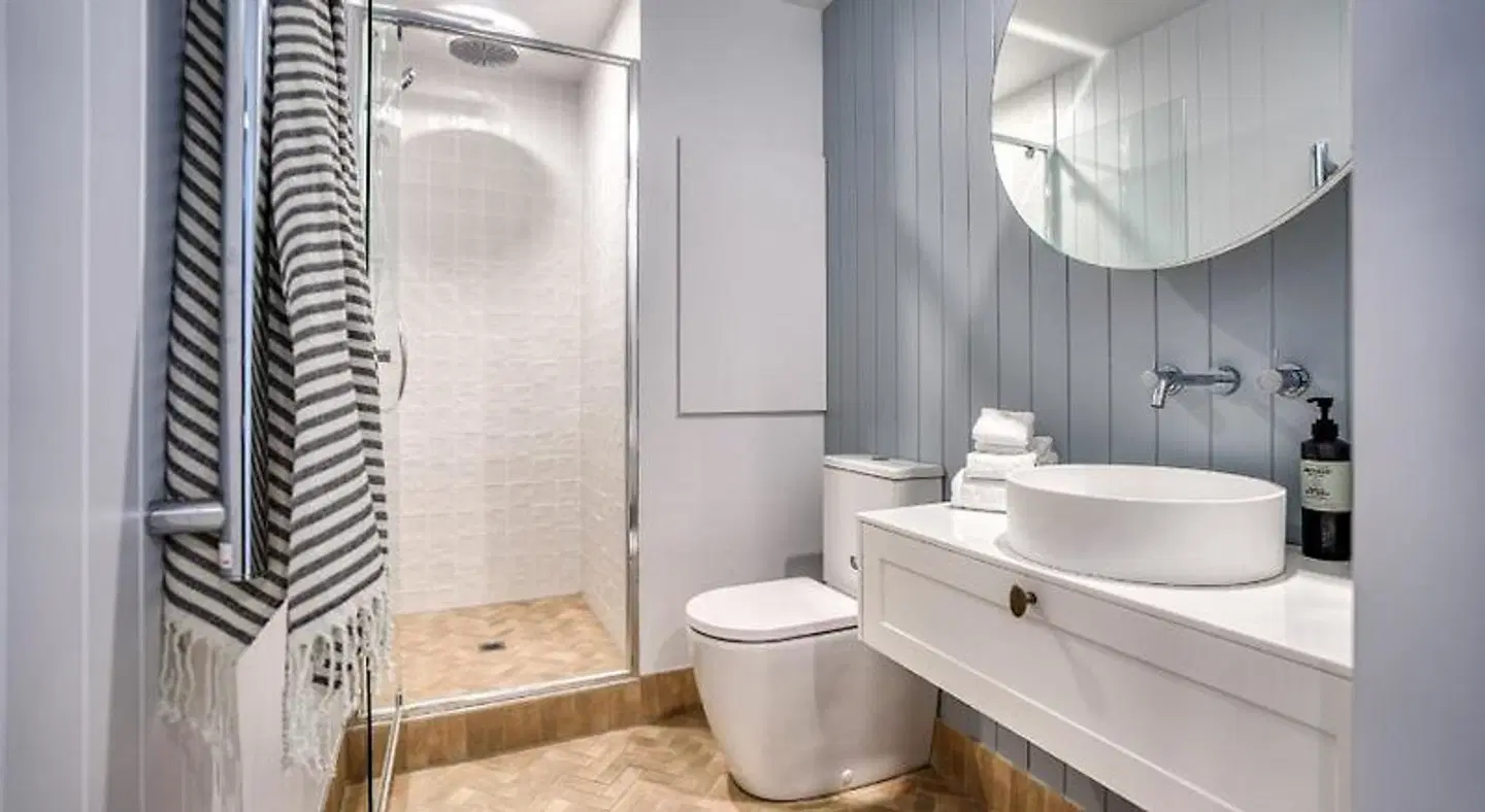 Jacaranda Noosa Badezimmer