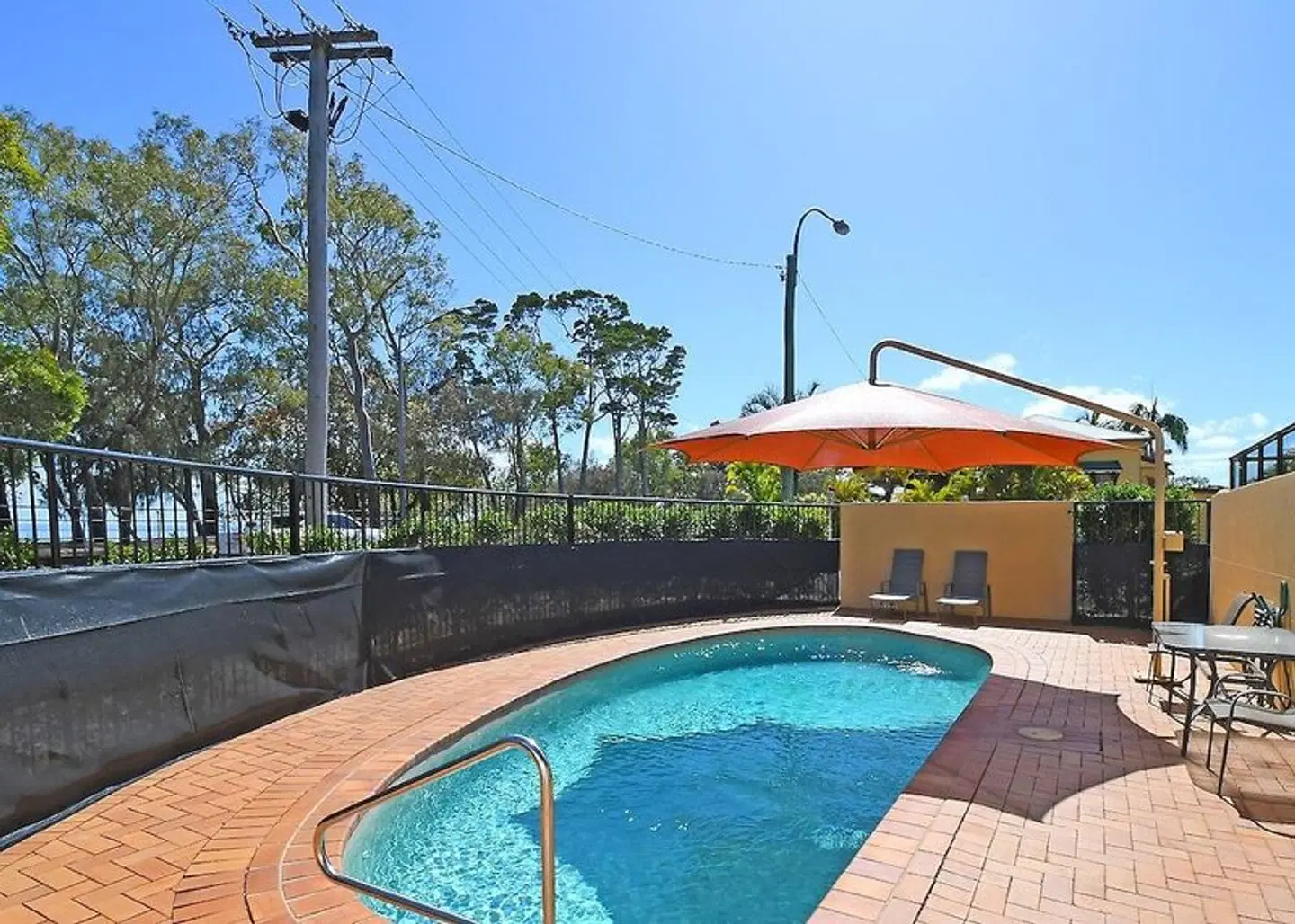 Alexander Beachfront Apartments OUTDOOR_POOL