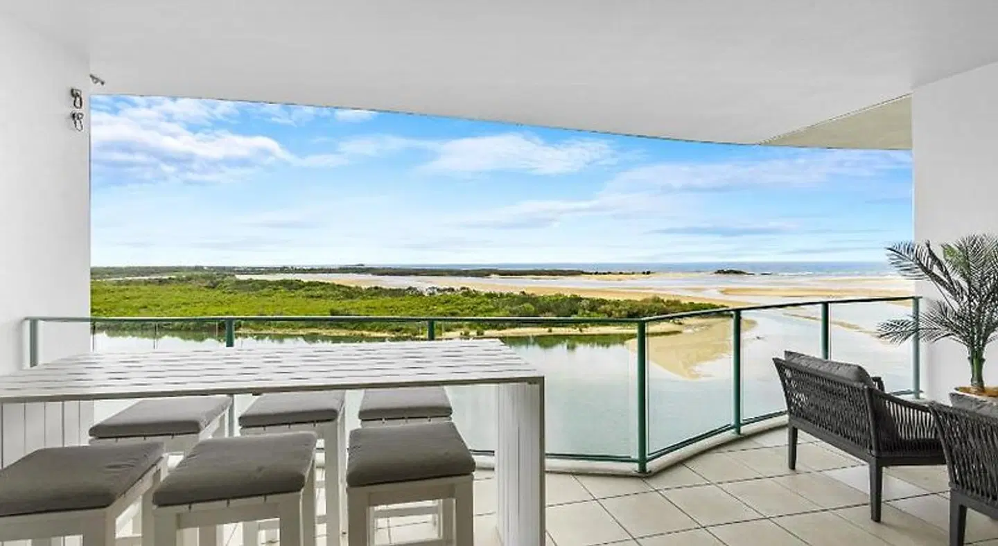 The Duporth Riverside Terrasse