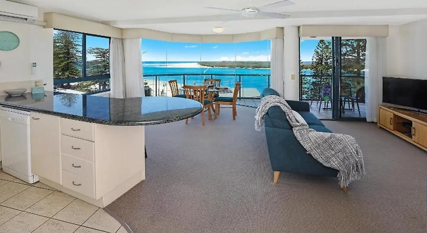 Cerulean Apartments LOUNGE_LOBBY