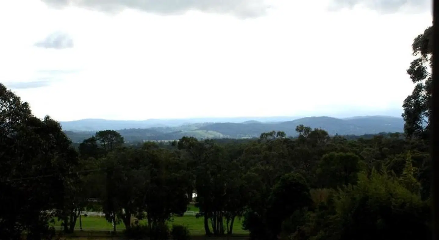 Deville At Healesville LANDSCAPE