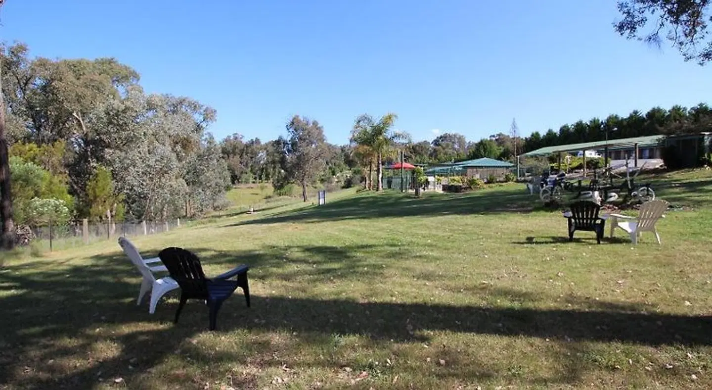 Motel Views Yackandandah LANDSCAPE