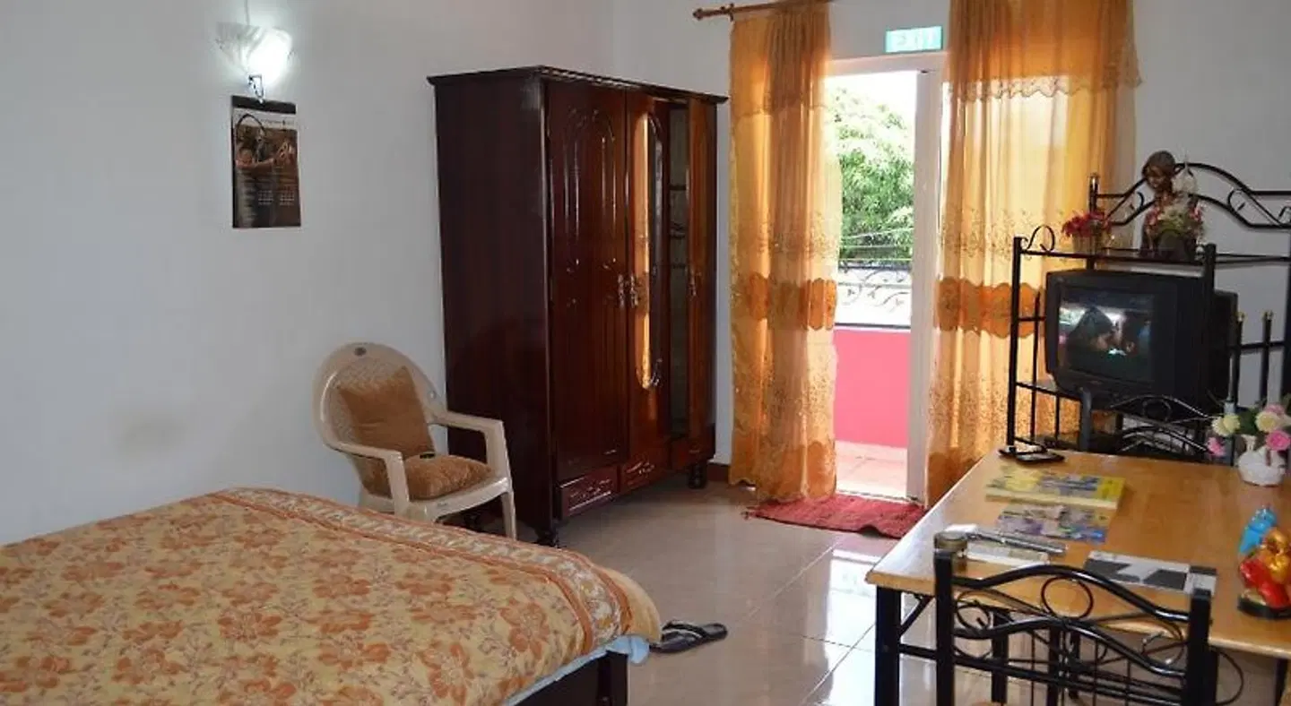 Paradisia Holiday Inn ROOM_EXAMPLE