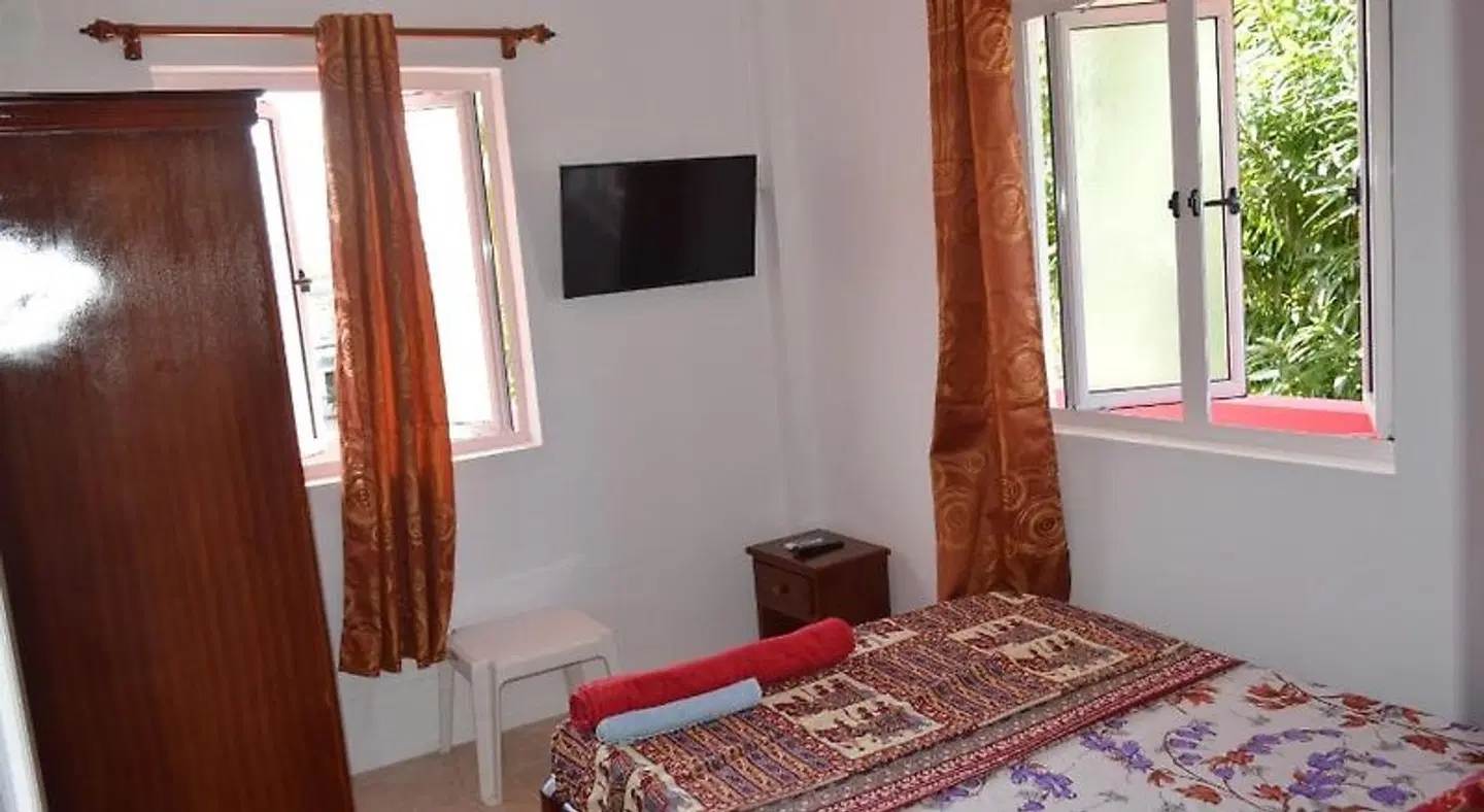 Paradisia Holiday Inn ROOM_EXAMPLE