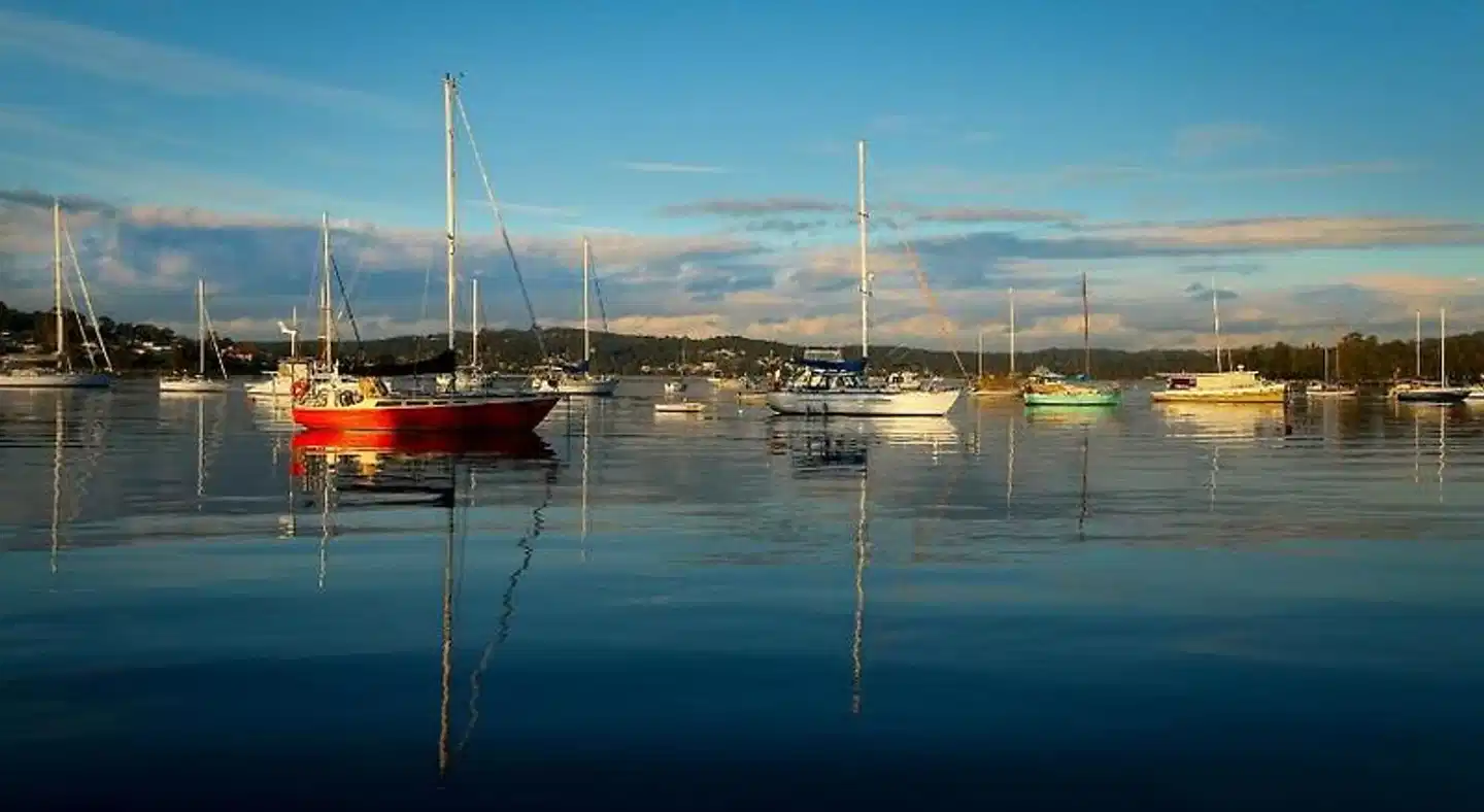 Churchill's B&B twin spa getaway Studio Strand