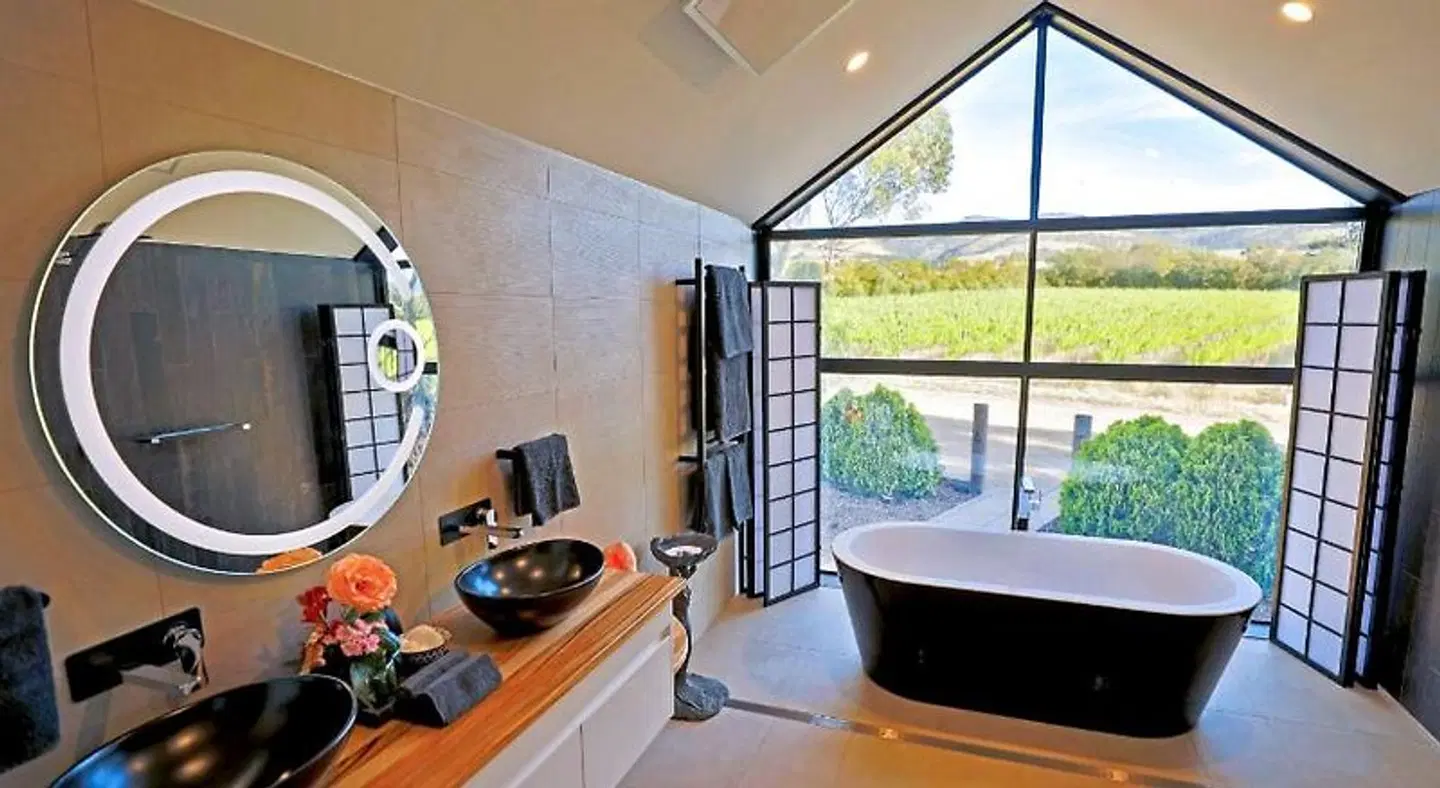 Old Chaff Mill Retreat - - luxury vineyard accommodation ROOM_EXAMPLE