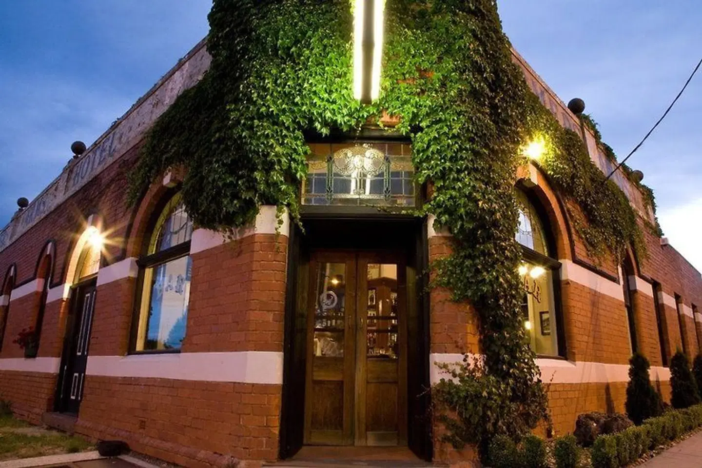 Daylesford Art Motel EXTERIOR