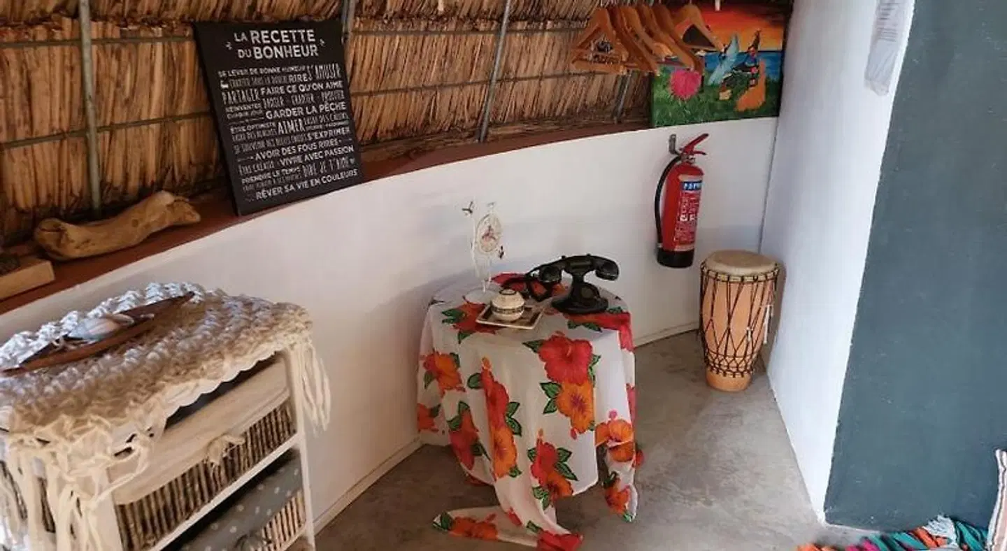 Cazhibiscus ROOM_EXAMPLE