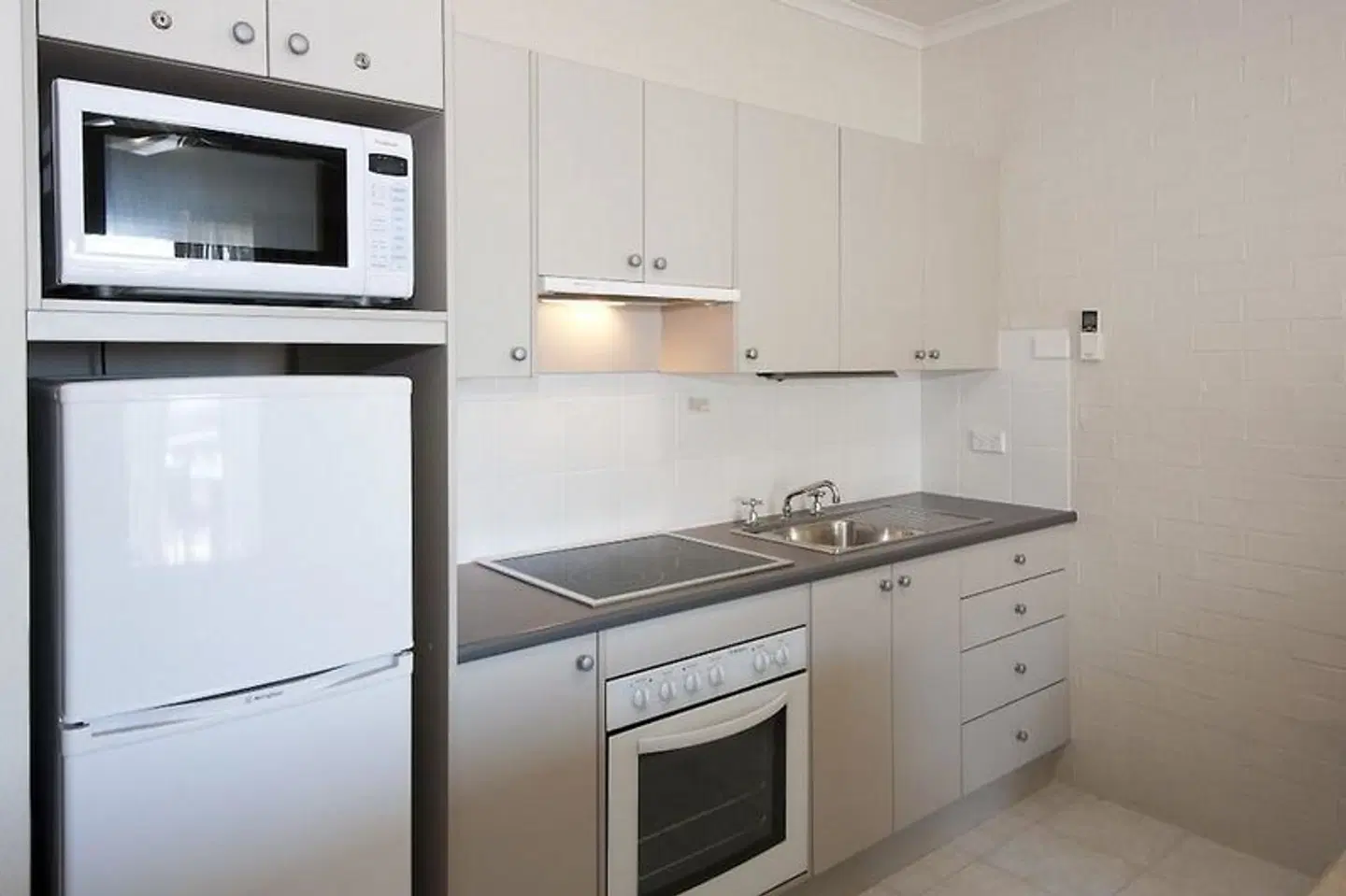 Mollymook Cove Apartments ROOM_EXAMPLE
