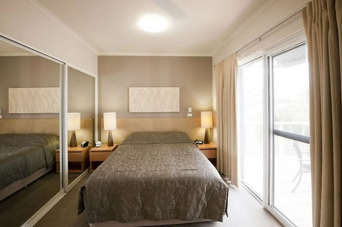 Mollymook Cove Apartments ROOM_EXAMPLE