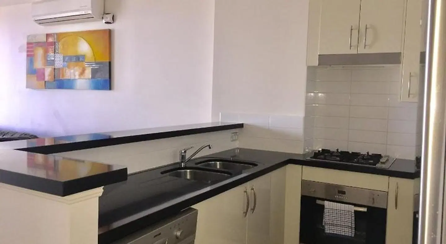 Solaire Apartments ROOM_EXAMPLE