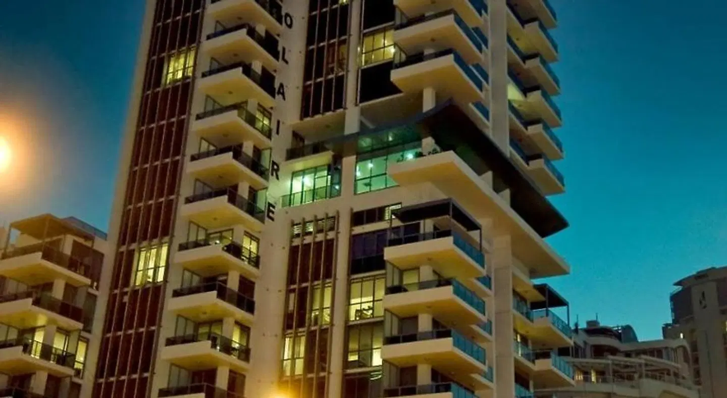 Solaire Apartments EXTERIOR