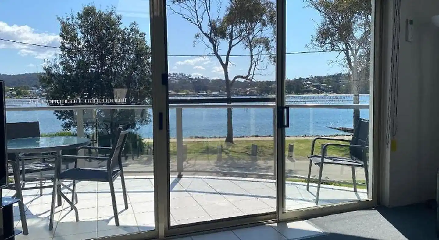 Merimbula Lake Apartments Terrasse