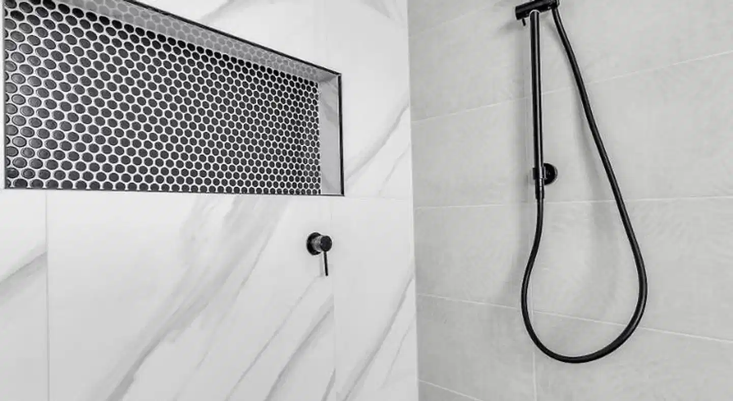 The Palms Apartments Badezimmer