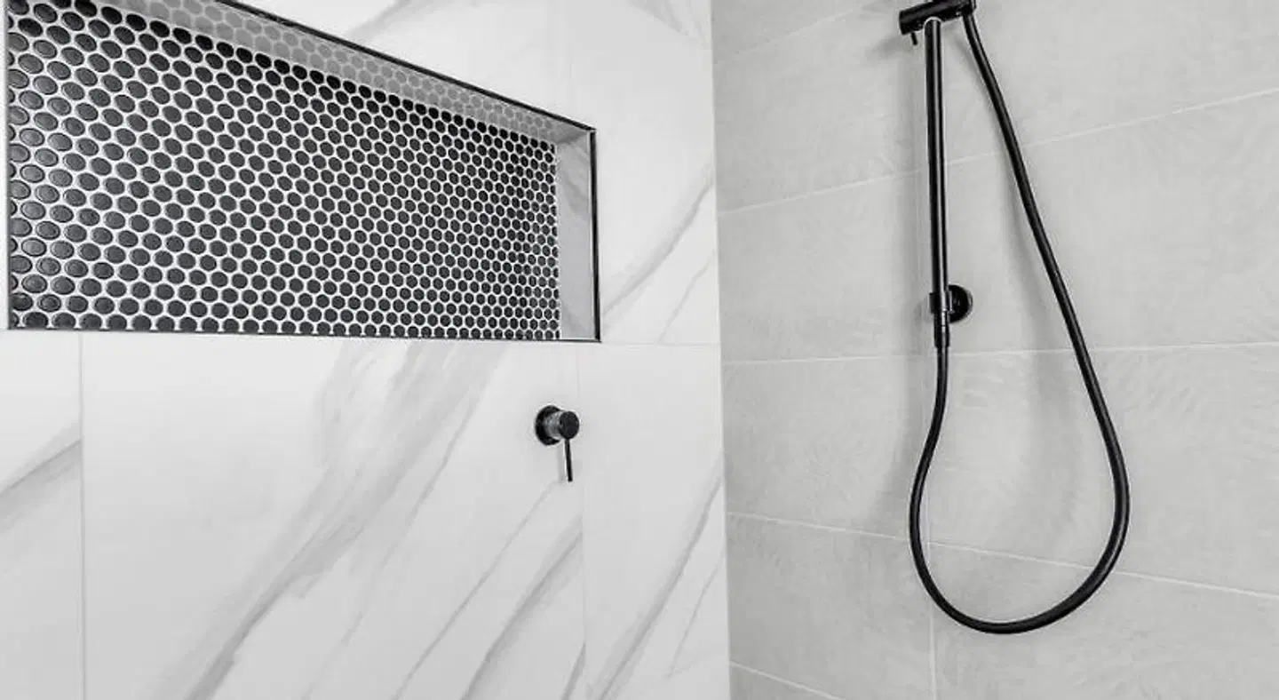 The Palms Apartments Badezimmer