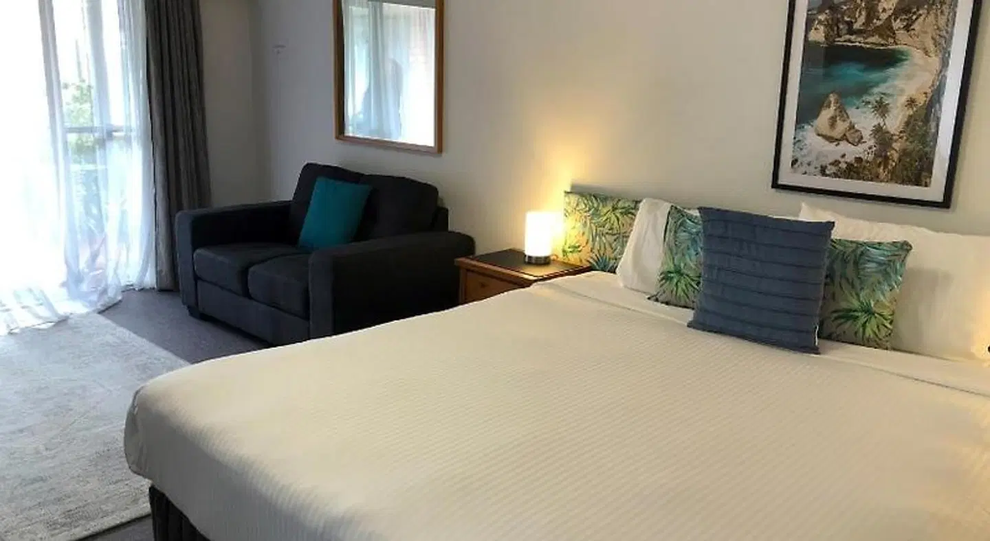 Avaleen Lodge Motor Inn ROOM_EXAMPLE