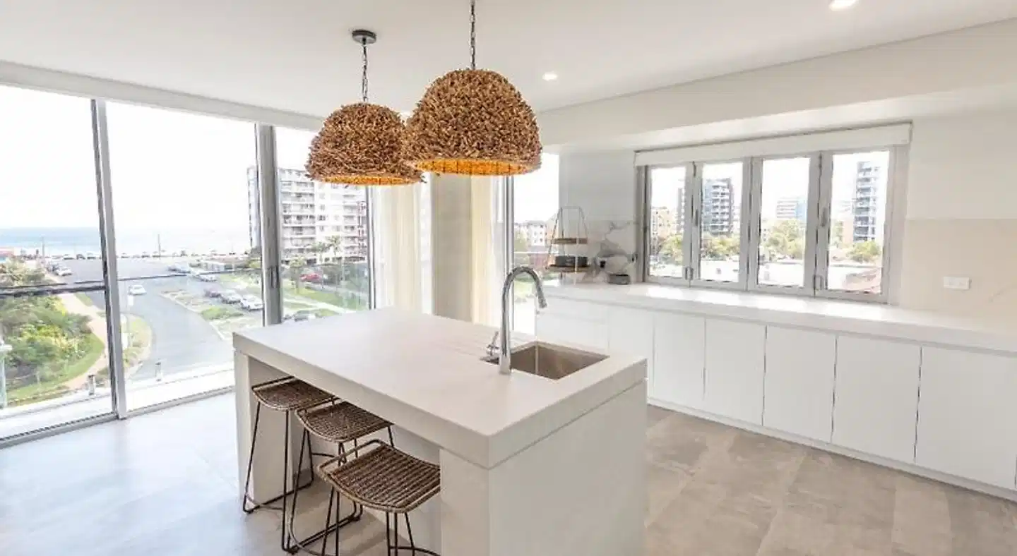 Astina Suites, Forster Badezimmer