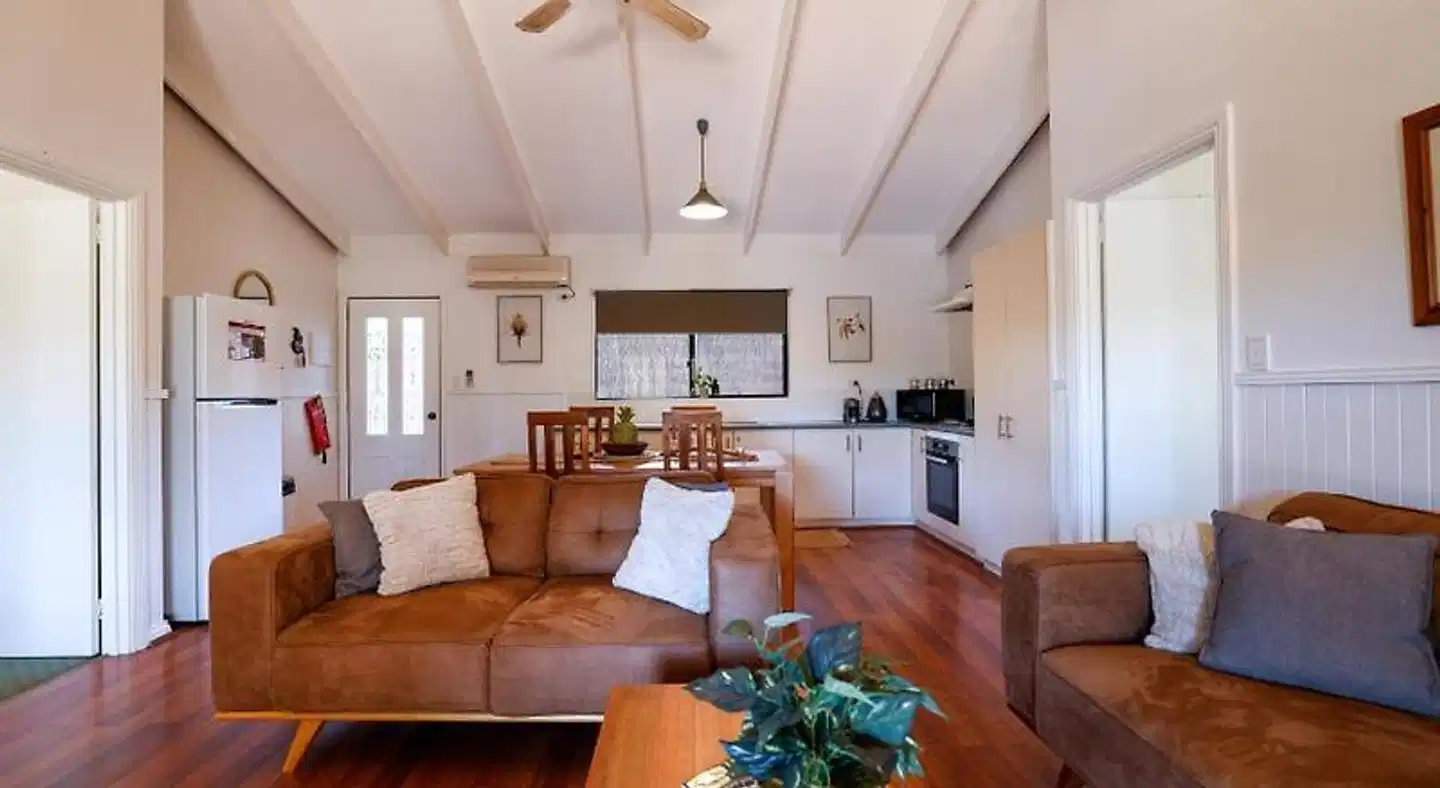 Donnelly Lakes Lobby