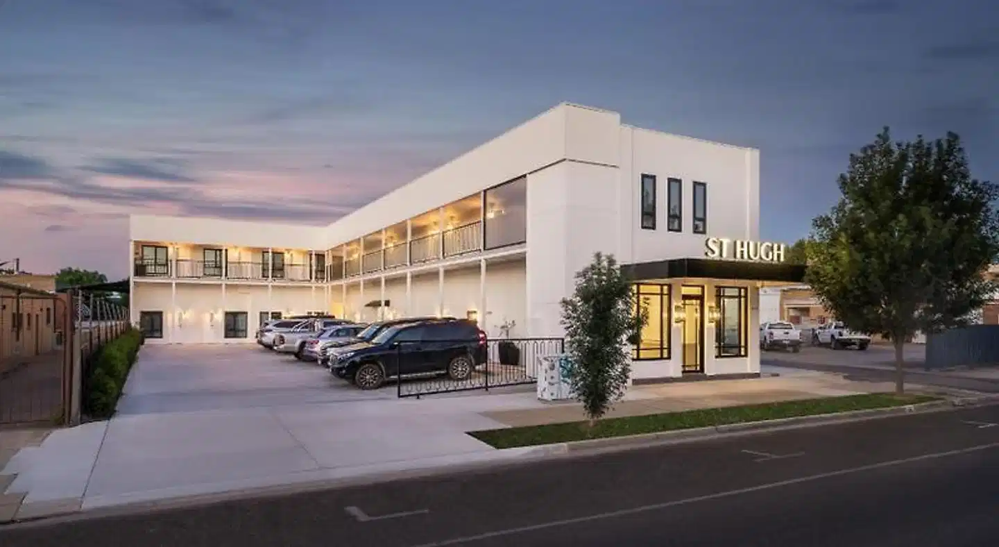 St Hugh Hotel Wagga Wagga Aussenansicht