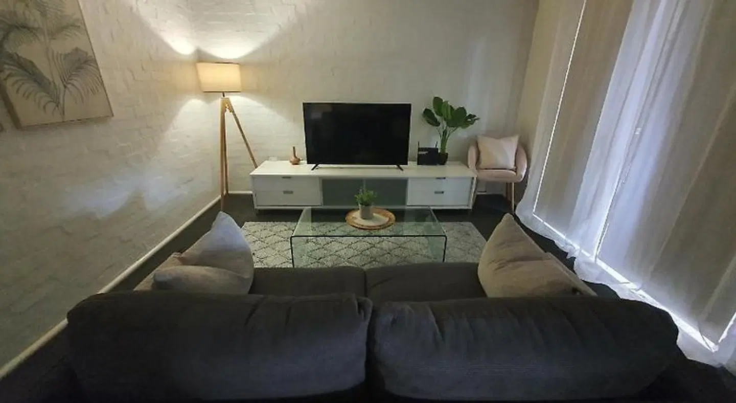 North Melbourne Retreat ROOM_EXAMPLE