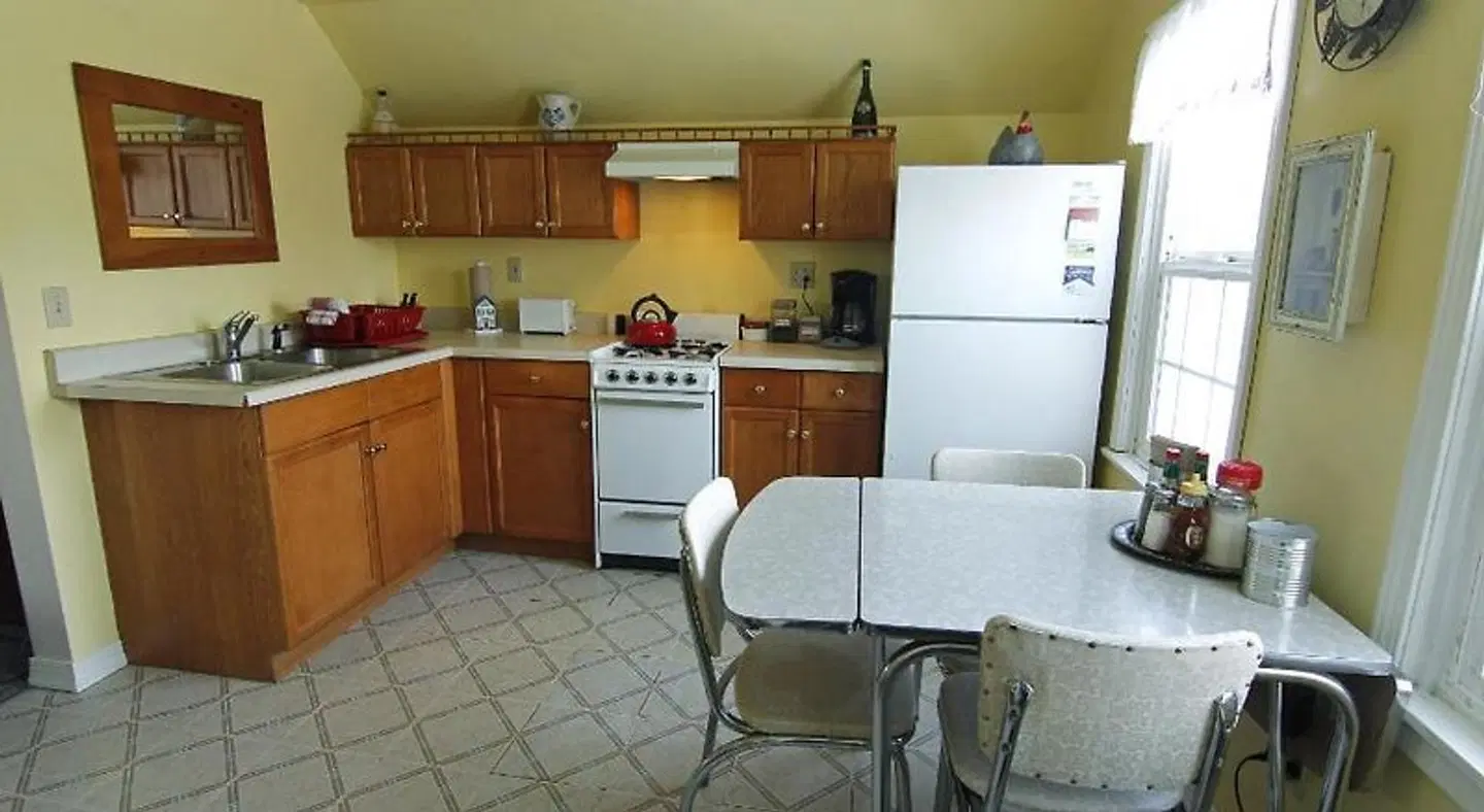 Talkeetna Roadhouse ROOM_EXAMPLE