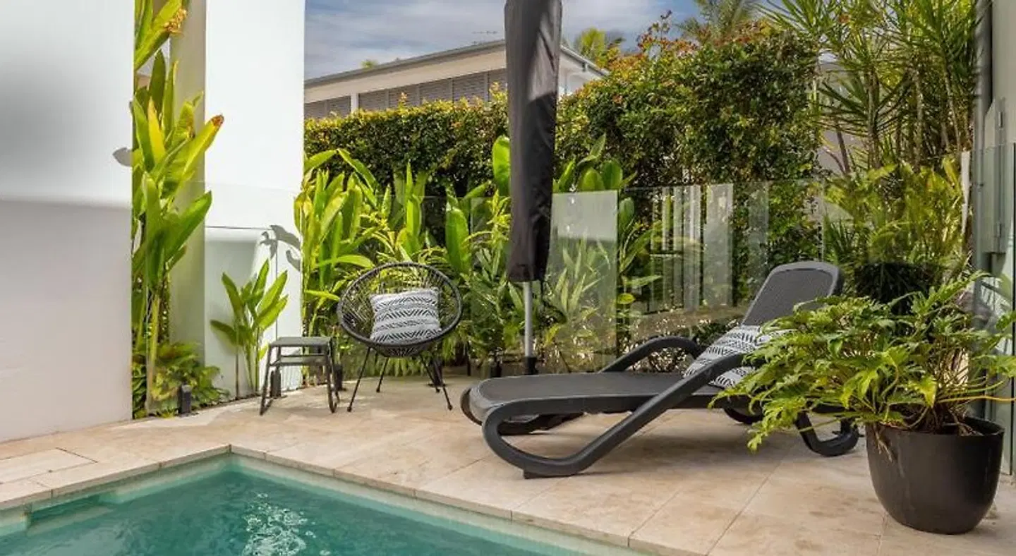 Noosavillage River Resort OUTDOOR_POOL
