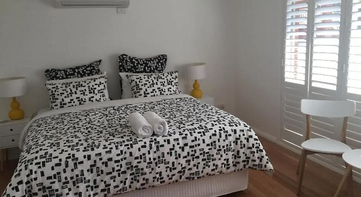 Race Course Apartments ROOM_EXAMPLE