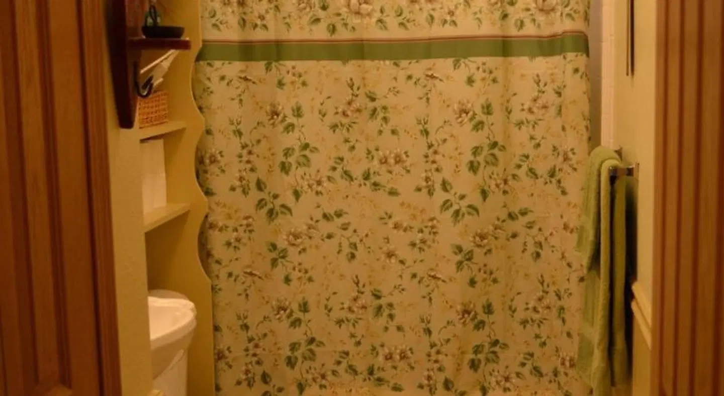 Alaska's Lake Lucille Bed & Breakfast HEALTH_BEAUTY