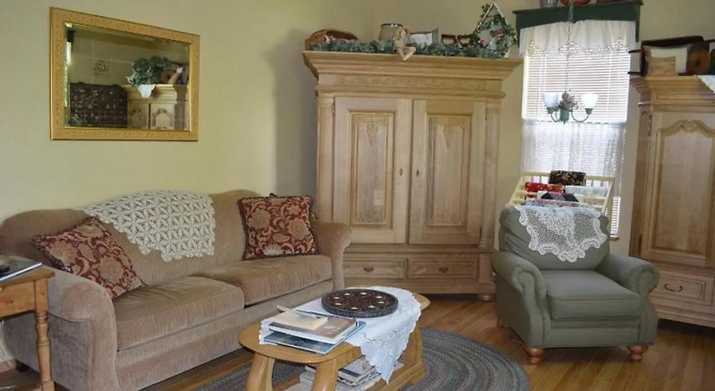 Alaska's Lake Lucille Bed & Breakfast ROOM_EXAMPLE