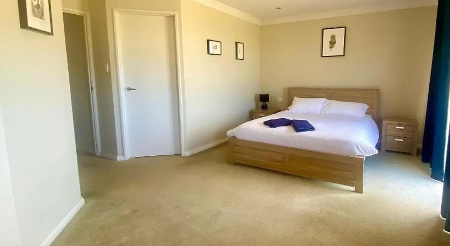 Port Denison Beach Resort ROOM_EXAMPLE