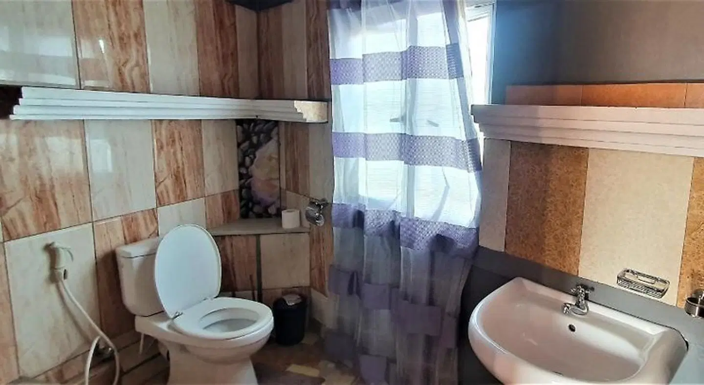 ASD Residence (Golden Shell Residence) Badezimmer