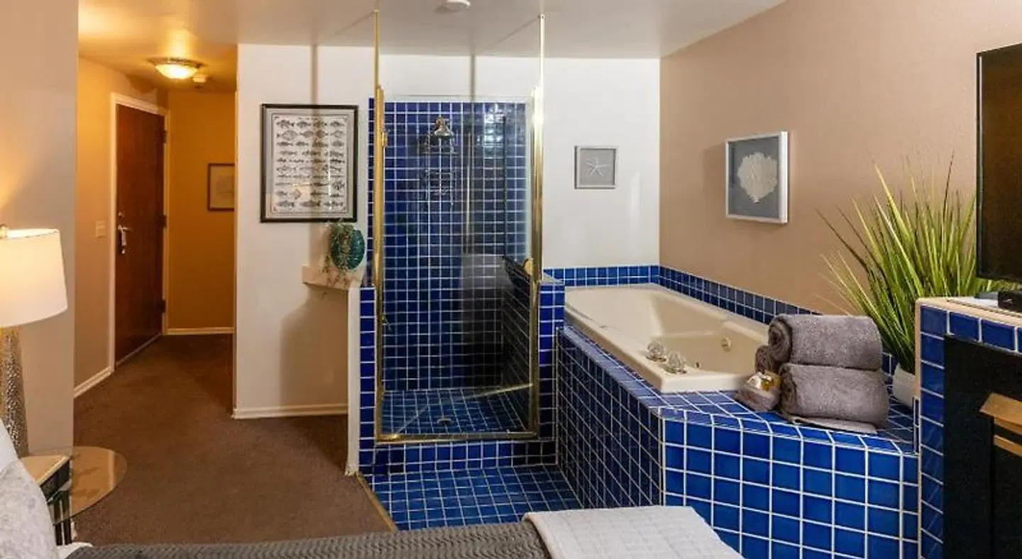 The Seaside Oceanfront Inn ROOM_EXAMPLE