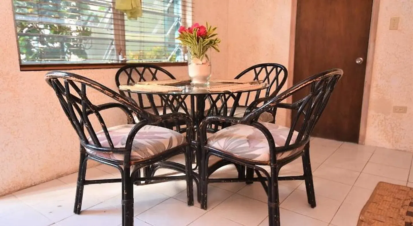 The Sugar Apple Terrasse