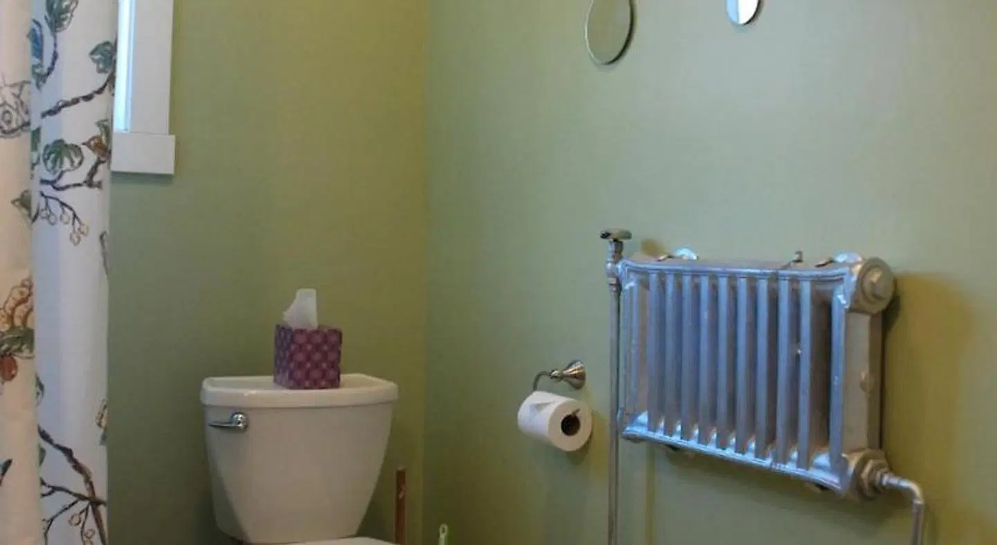 Sauerdough Lodging Badezimmer