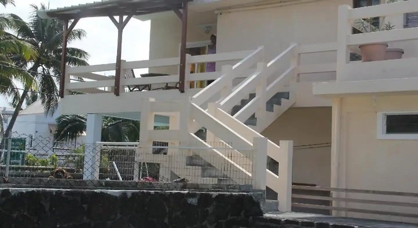 Keravel Bungalows Aussenansicht