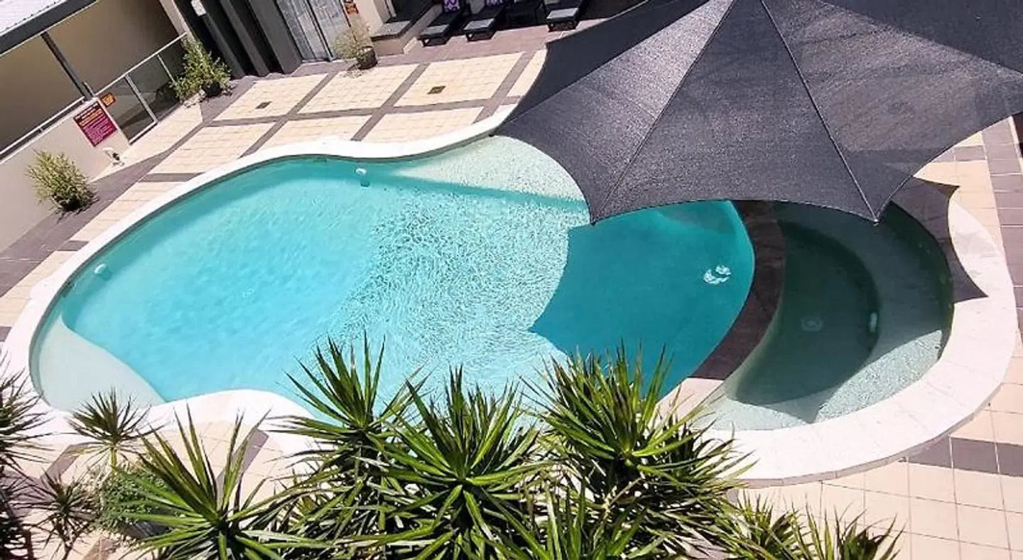 Eden by the Bay OUTDOOR_POOL