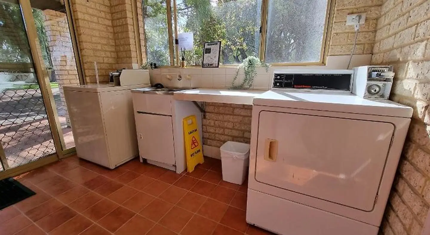 Busselton Villas and Caravan Park ROOM_EXAMPLE