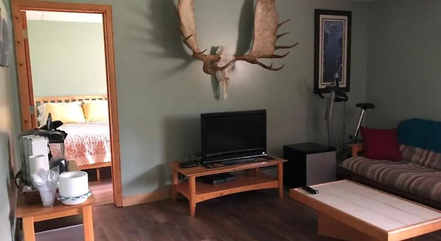 Sawinglogzz Log Cabin HEALTH_BEAUTY
