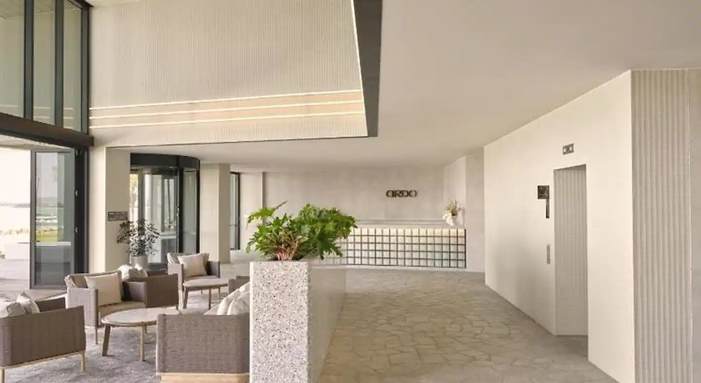 Ardo Hotel Lobby