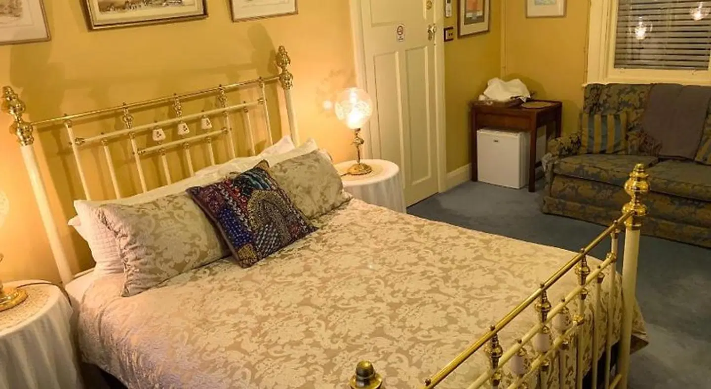 Langley Hall ROOM_EXAMPLE