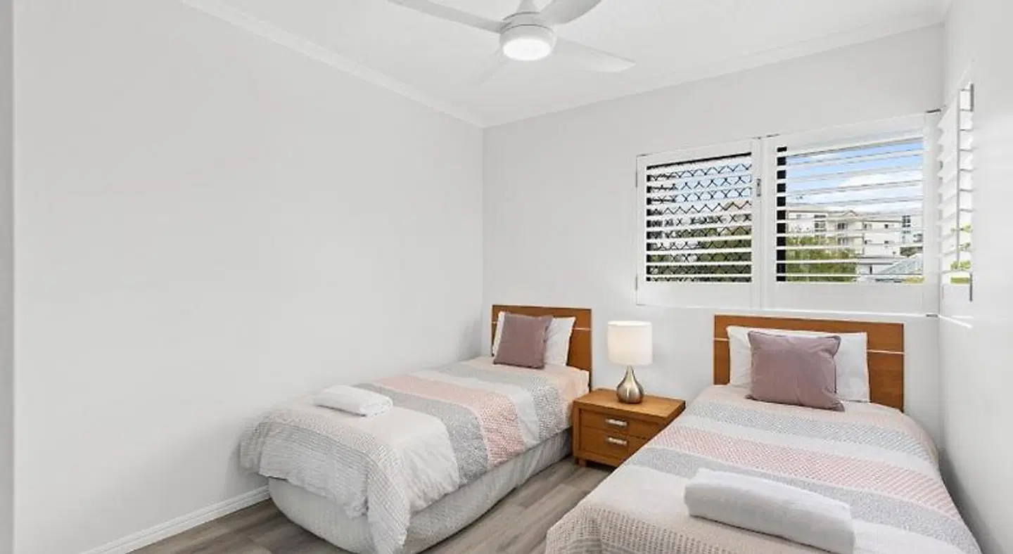 Mariners Resort ROOM_EXAMPLE