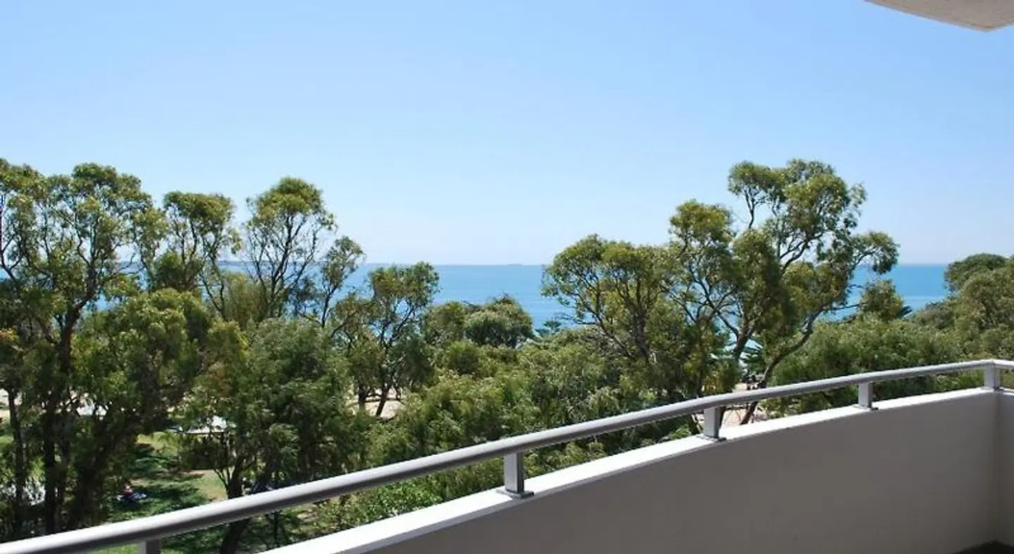 Nautilus by Rockingham Apartments Terrasse